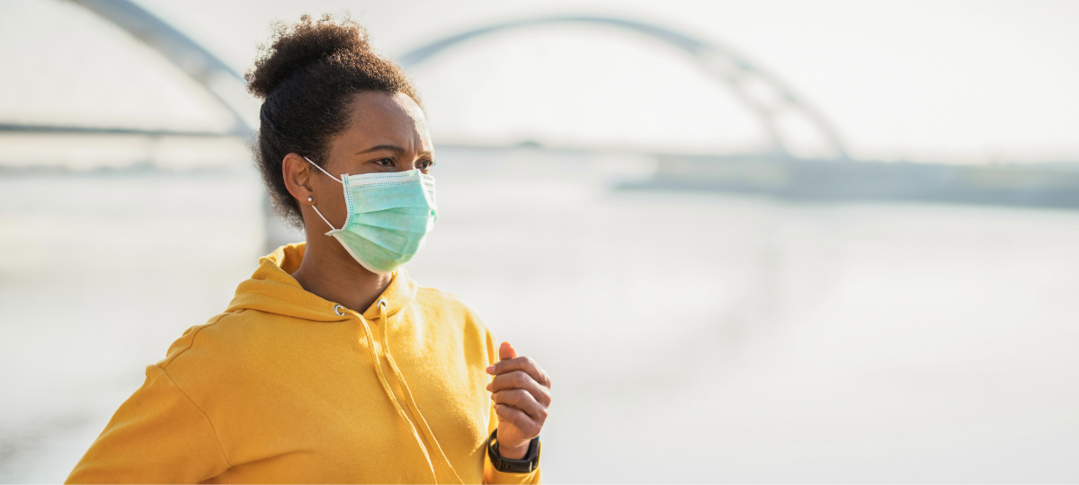 woman wearing mask